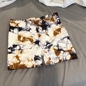 Stylish Tie-Dye Women's Shorts